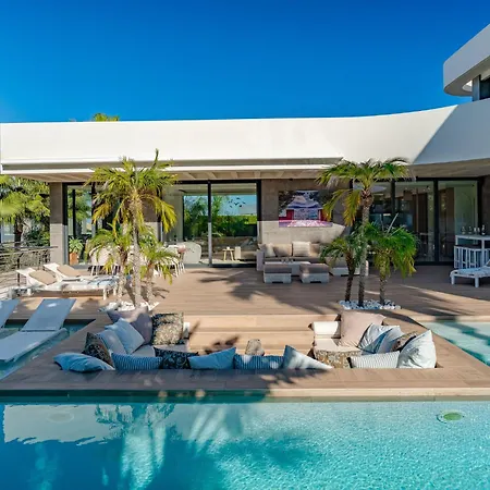 Essence By Interhome Villa *