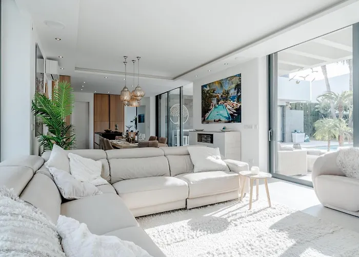 Essence By Interhome וילה *