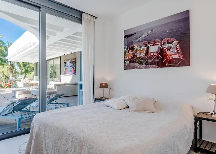 Essence By Interhome